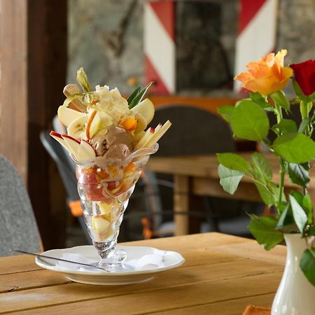 Hotel Stegerbraeu ラートシュタット エクステリア 写真