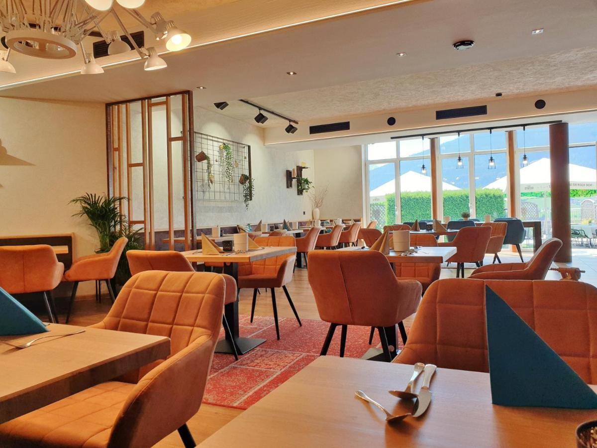 Hotel Stegerbraeu ラートシュタット エクステリア 写真