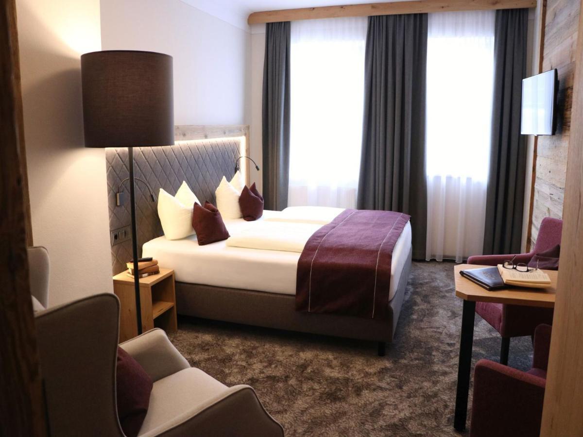 Hotel Stegerbraeu ラートシュタット エクステリア 写真