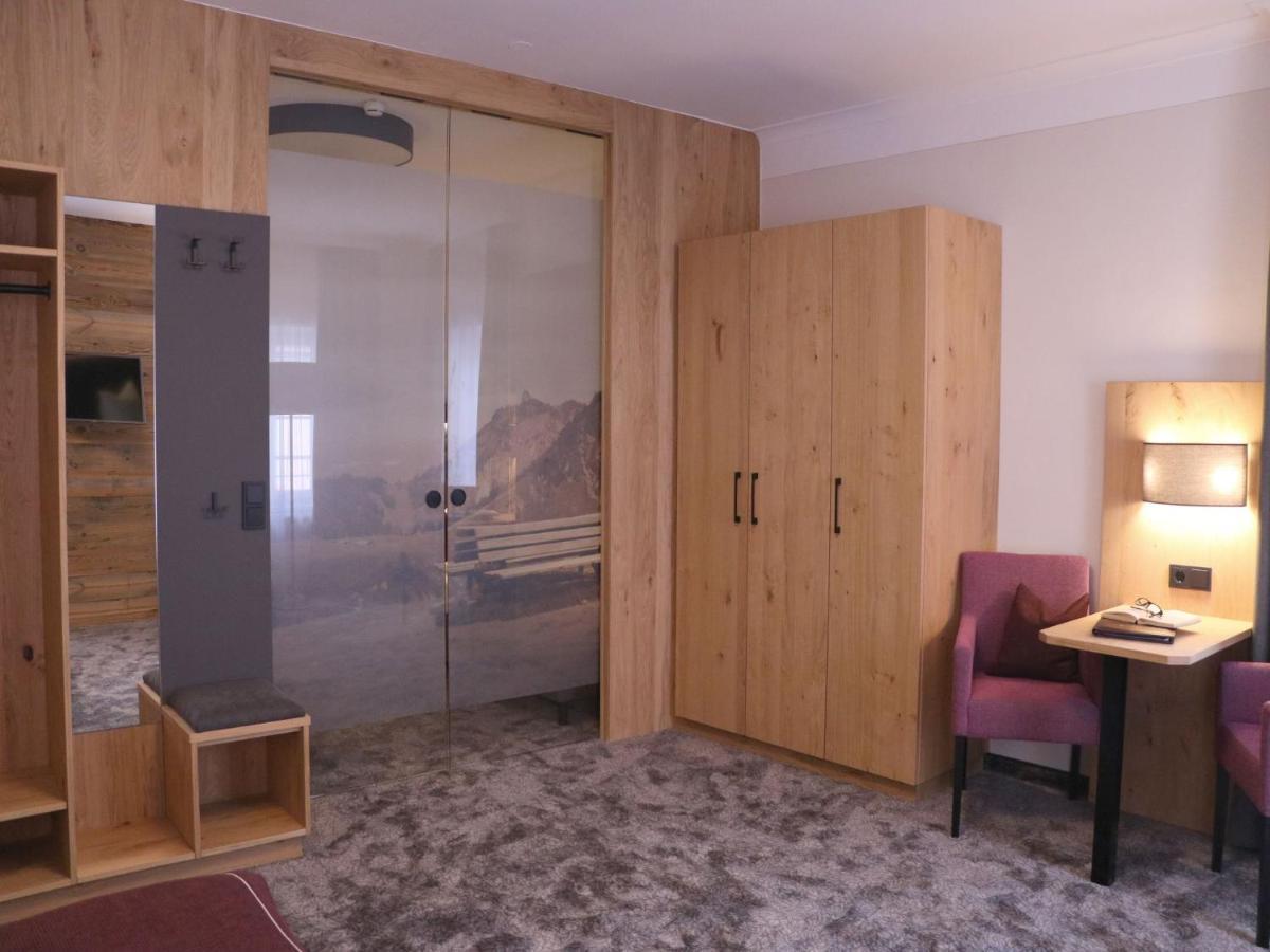 Hotel Stegerbraeu ラートシュタット エクステリア 写真