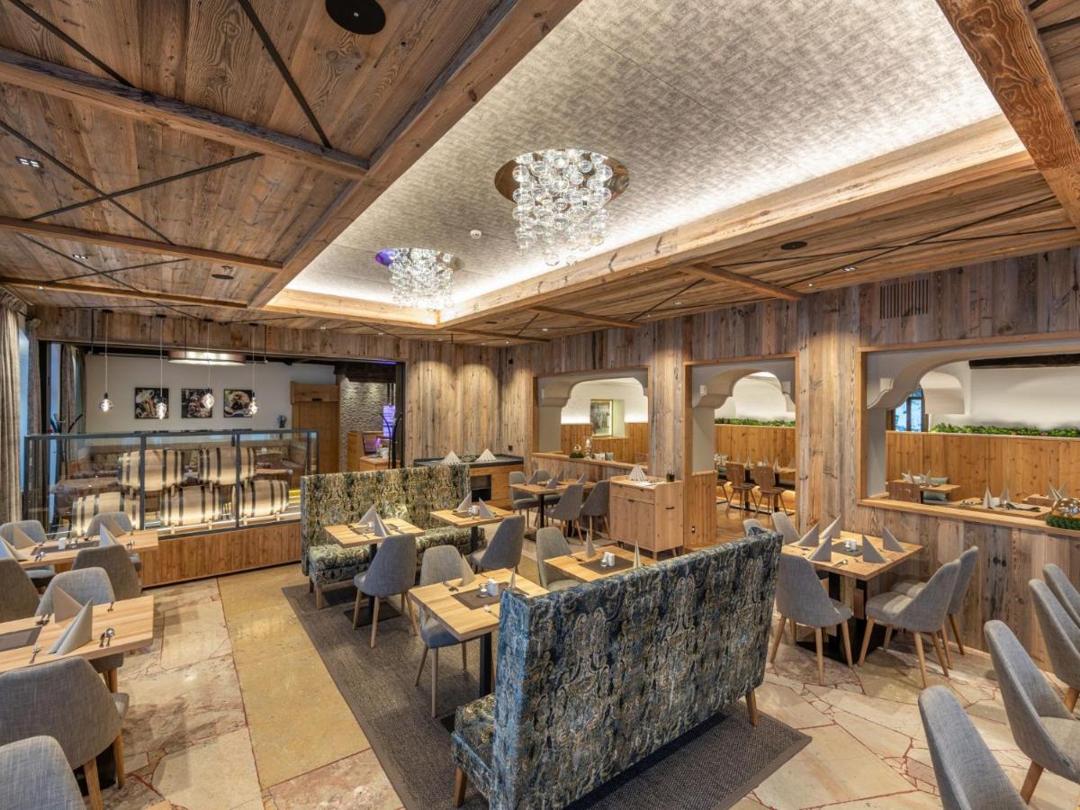 Hotel Stegerbraeu ラートシュタット エクステリア 写真
